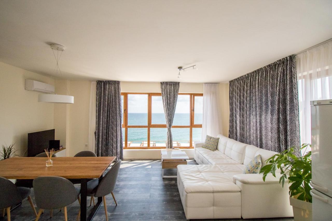 Penthouse At White Cliffs Apartment Byala  Exterior photo